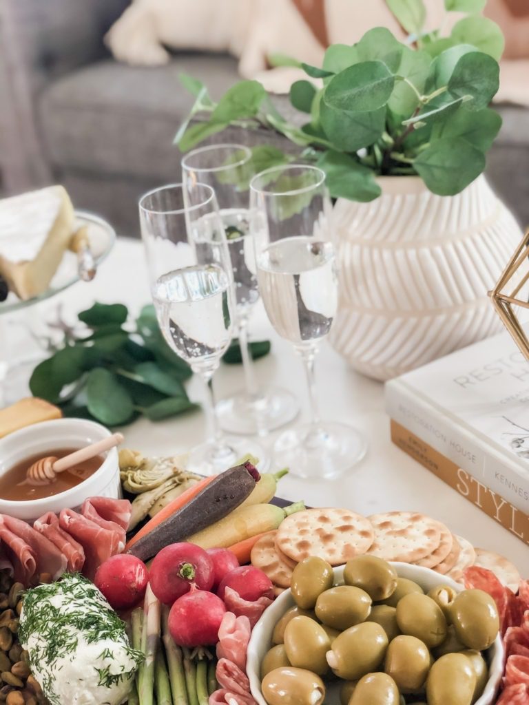 how to assemble a cheese board