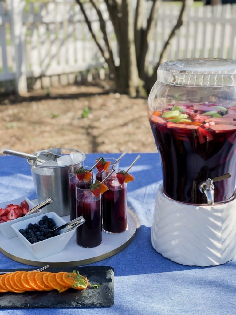 alcohol table party ideas
