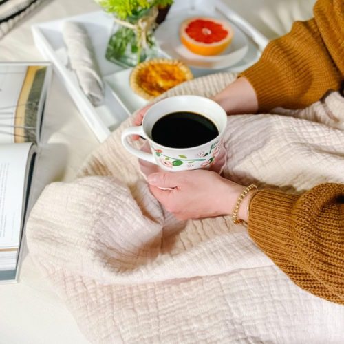 Sweet and Simple Mother’s Day Breakfast In Bed