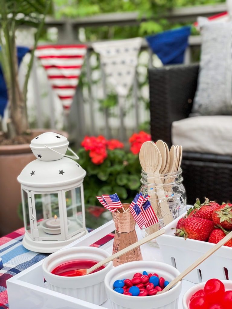 4th of july ice cream cone cupcakes