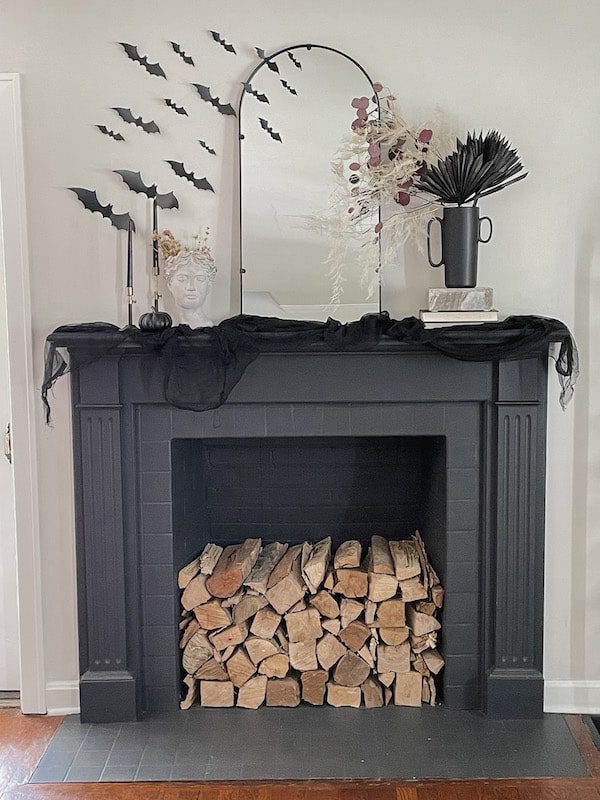 halloween mantle decorations with bats