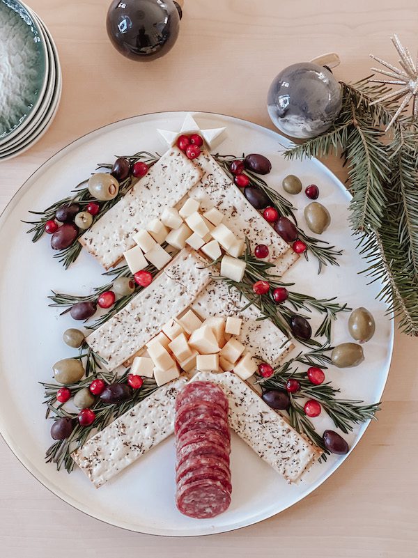 Christmas tree cheese board appetizer