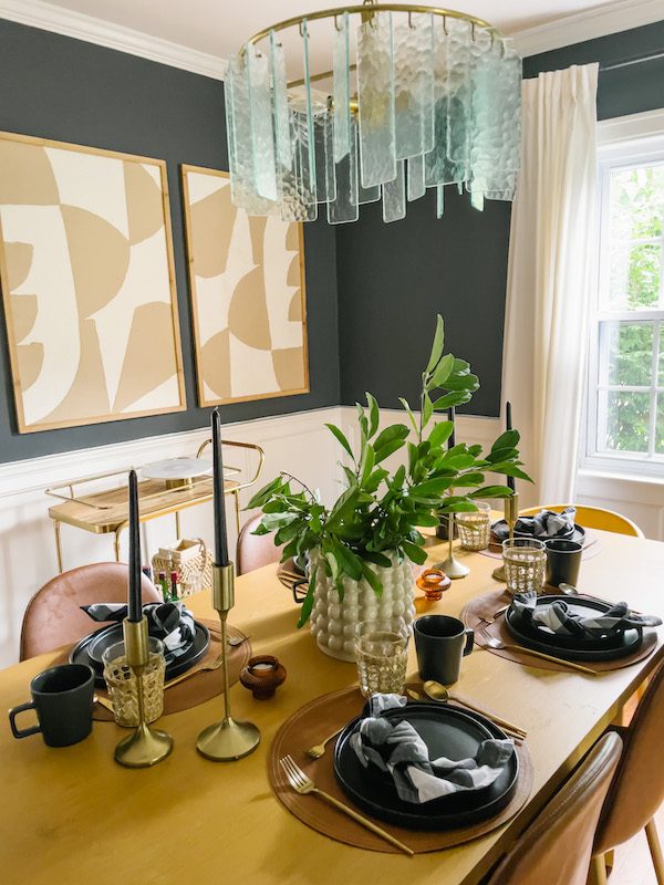 modern dinner party tablescape
