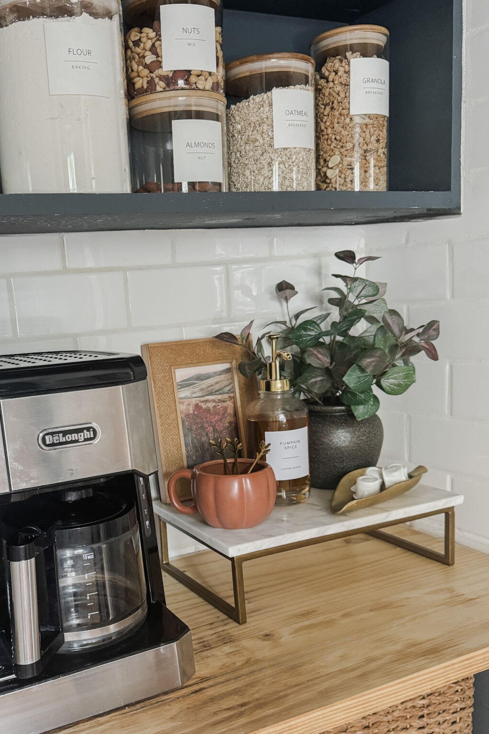 fall coffee bar decor ideas