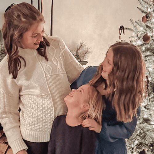 Trendy Teen Girl Christmas Gift Ideas in 2024